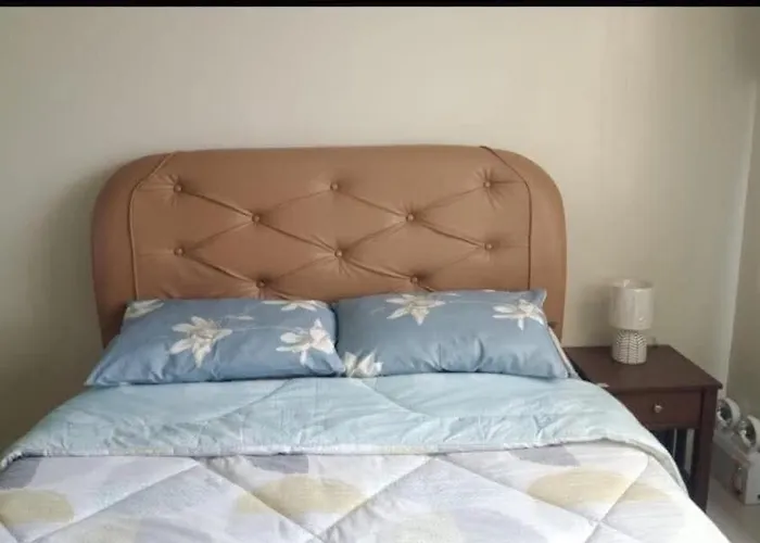 Cozy And Affordable Unit *